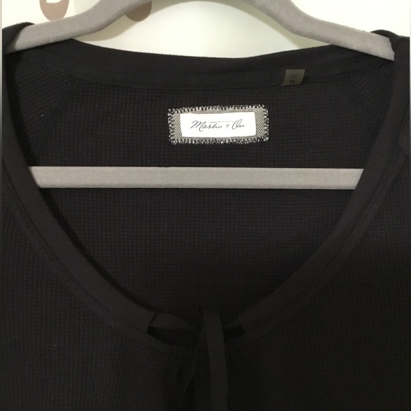 Martin + Osa Women's Waffle Design T-Shirt Black Round Neck w/String Tie Medium - Picture 3 of 8